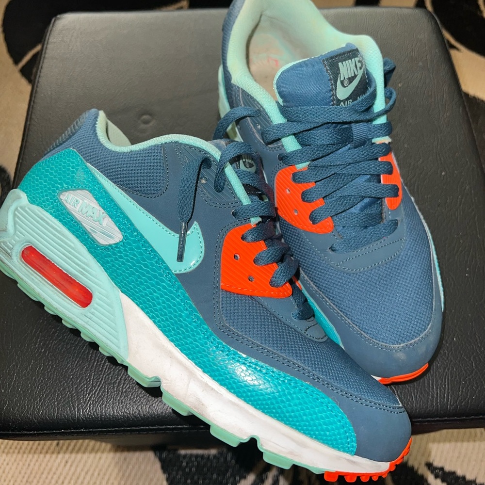 Nike Air Max 90